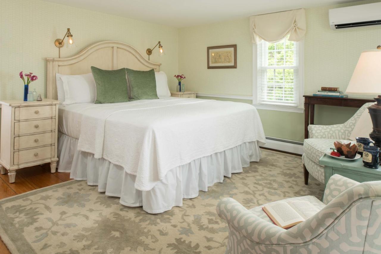 The Inn At Yarmouth Port Bagian luar foto