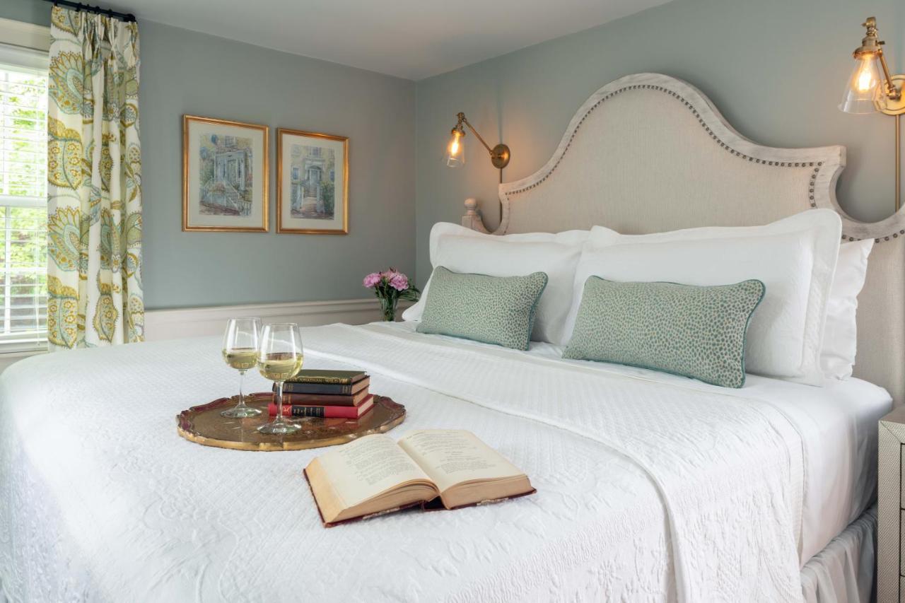 The Inn At Yarmouth Port Bagian luar foto