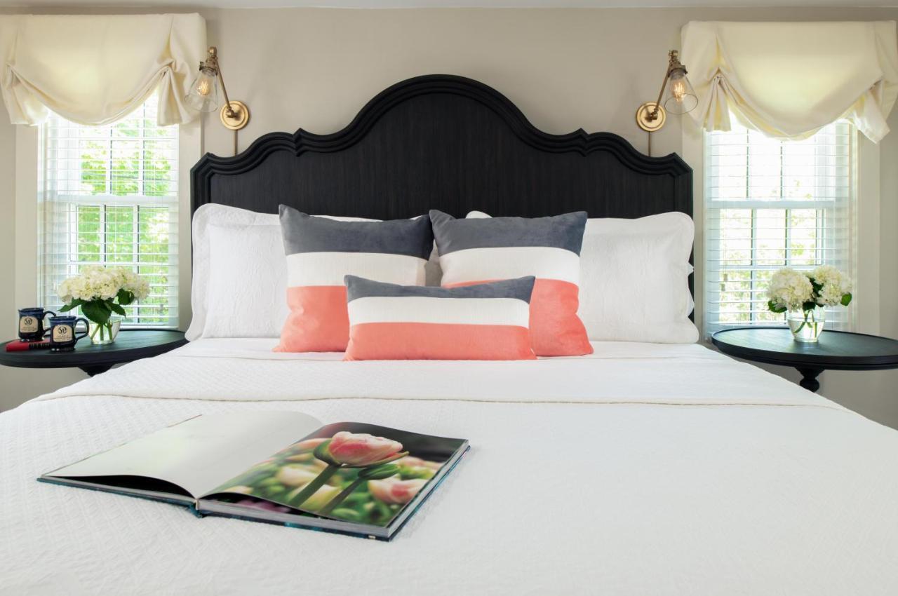 The Inn At Yarmouth Port Bagian luar foto