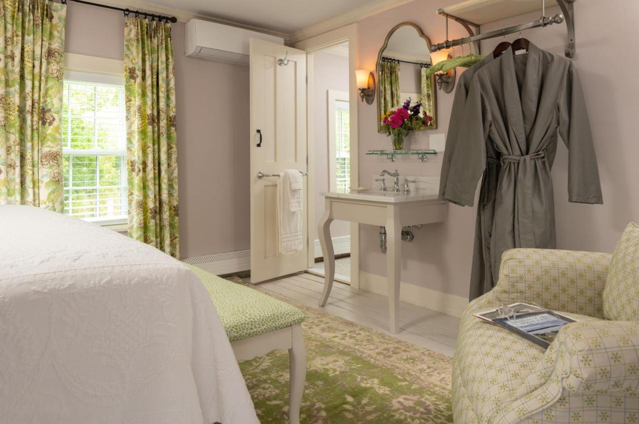 The Inn At Yarmouth Port Bagian luar foto